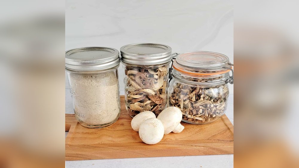 Can I Dehydrate Mushrooms in a Food Dehydrator? Expert Tips! Can I Dehydrate Mushrooms in a Food Dehydrator?