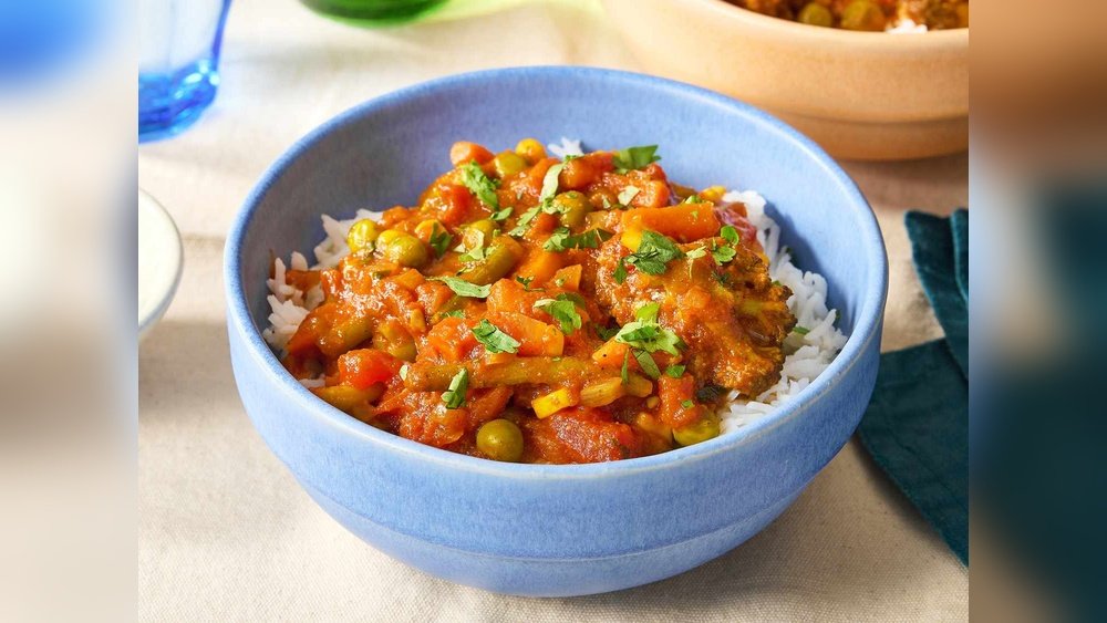 Simple Vegetable Curry Recipe Easy: Quick, Flavorful & Healthy Delight Simple Vegetable Curry Recipe Easy