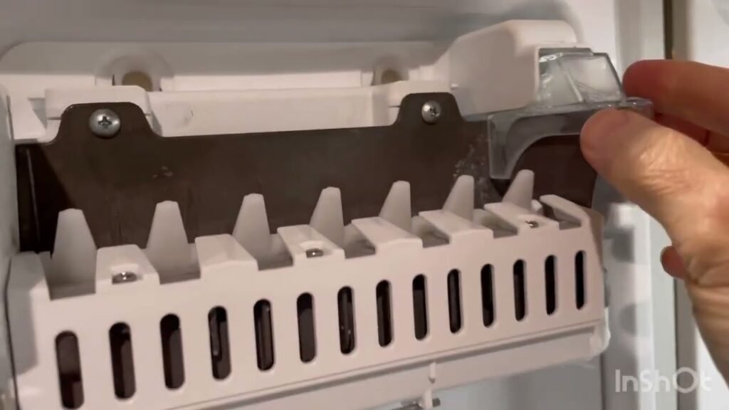 Lg Refrigerator Ice Maker Troubleshooting: Fast Fixes Lg Refrigerator Ice Maker Troubleshooting